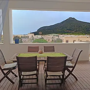 casa-la-fenice-favignana.sicilyhotelsitaly.net/